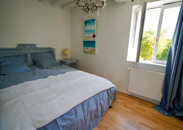 Tatil Evi Maison Charmante Avec Jacuzzi Et Cours D'eau