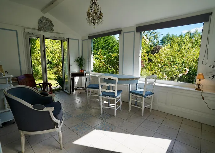 Tatil Evi Maison Charmante Avec Jacuzzi Et Cours D'eau *